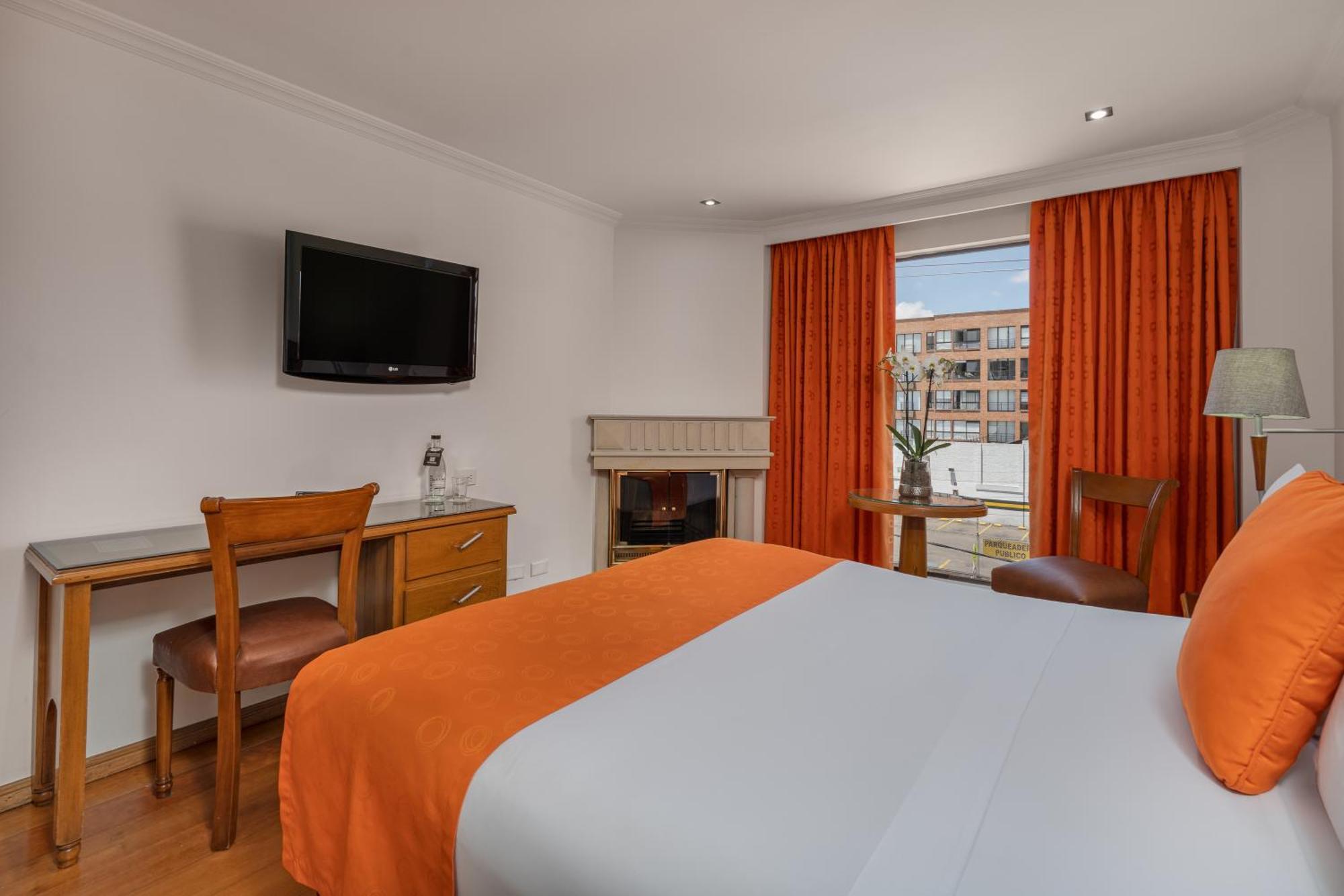Hotel Egina Bogota Buitenkant foto