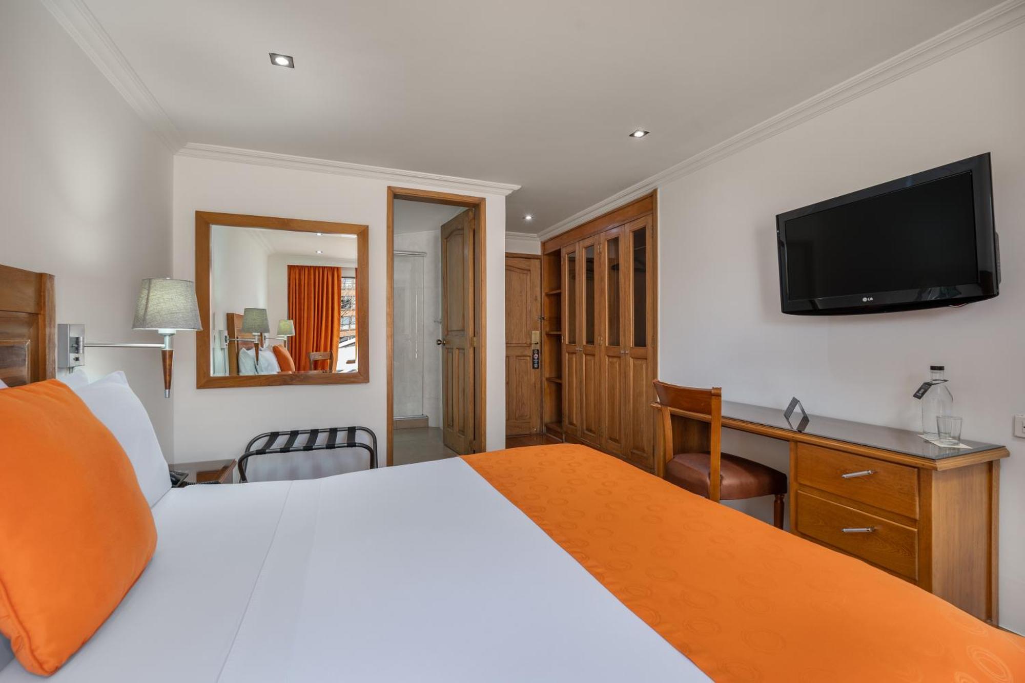 Hotel Egina Bogota Buitenkant foto