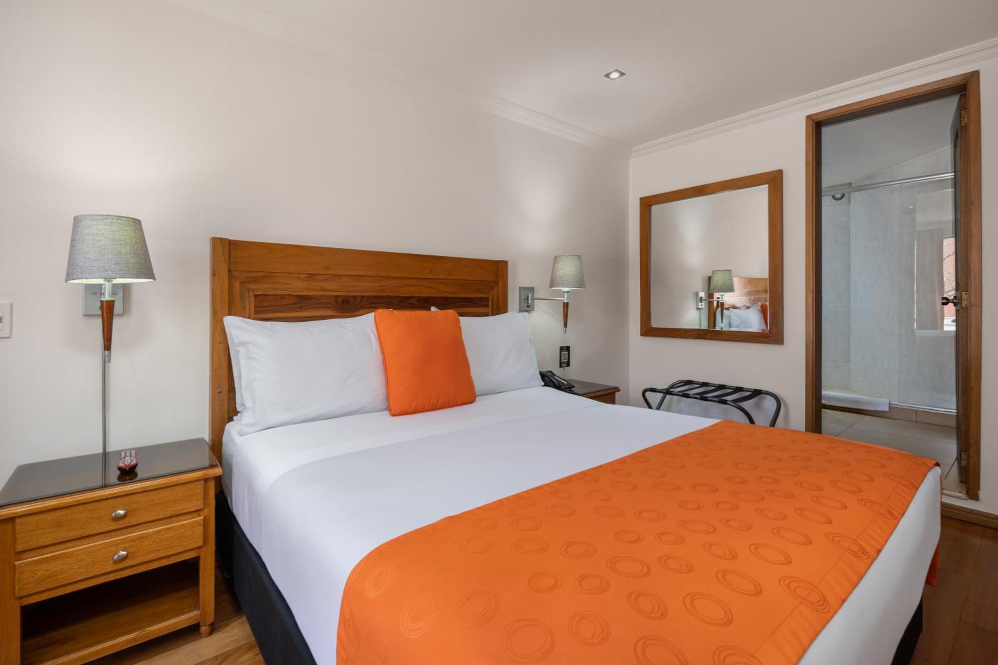 Hotel Egina Bogota Buitenkant foto