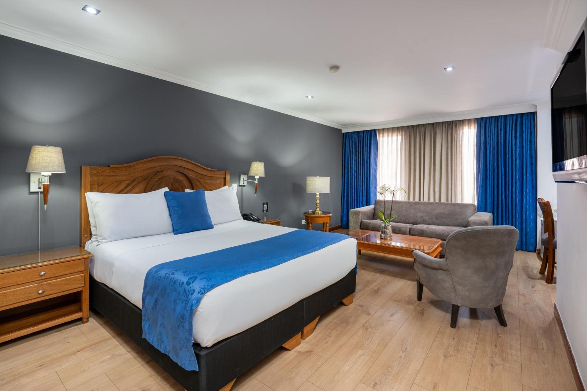 Hotel Egina Bogota Buitenkant foto